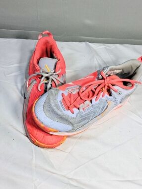 Nike Giannis Immortality 2 "Hot Punch Mismatch" Size 7Y Lightweight Sneakers